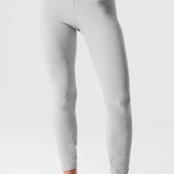 Alosoft SET - High-Waist 7/8 Highlight Legging & Center Stage Bra / S / Gray - Picture 4 of 10